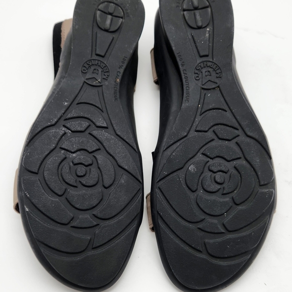 Mephisto Black and Tan Sandals with Adjustable Ankle Straps - Picture 10 of 10